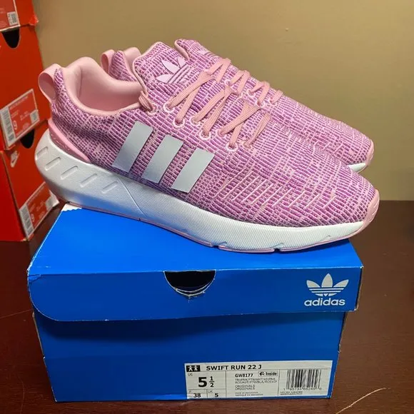 Adidas Unisex Kids Pink White Swift Run 22 J GW8177 Running Shoes Size US 5.5 6