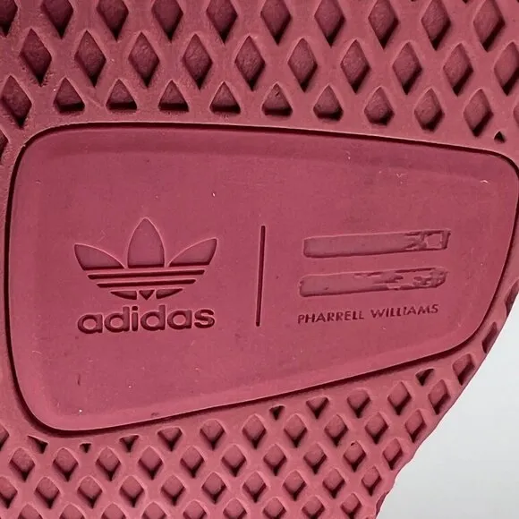 Adidas Womens SHW67002 Pink HU Pharrell Williams Mesh Size 8 Tennis Shoes