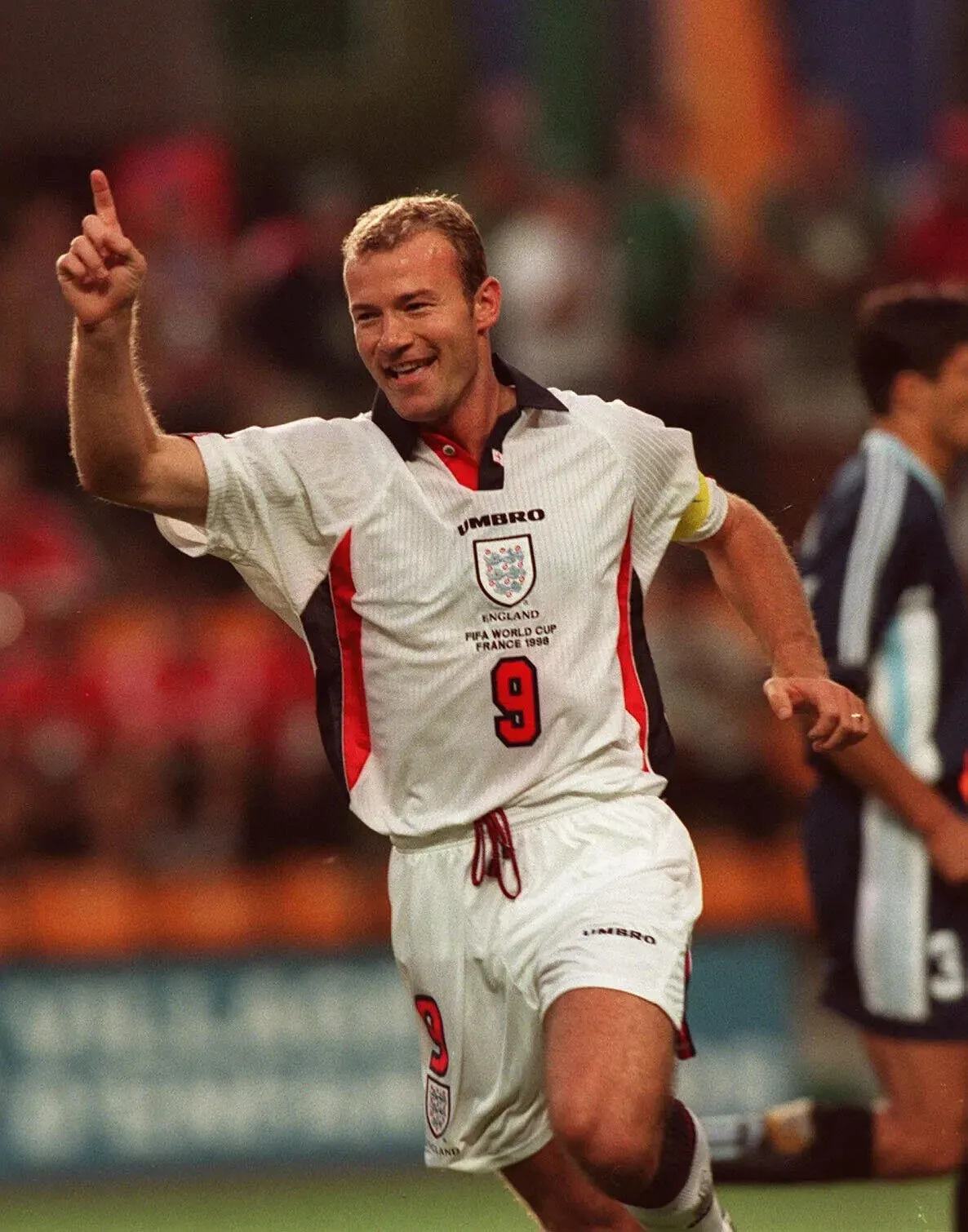 Alan Shearer Signed Umbro England National Team Soccer Jersey (Beckett)