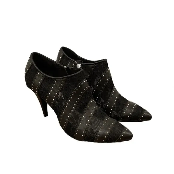 Alice   Olivia Calissa Studded Heel Lace Ankle Booties Pointed ToeWomens sz 37
