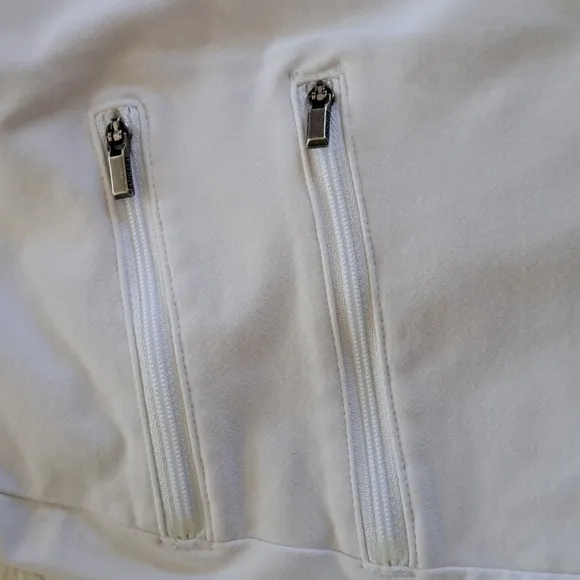 Athleta Womens High Rise Tee Time White 17&quot; Stretch Golf/Tennis/Athletic Skort M