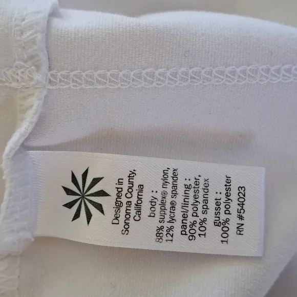 Athleta Womens High Rise Tee Time White 17&quot; Stretch Golf/Tennis/Athletic Skort M