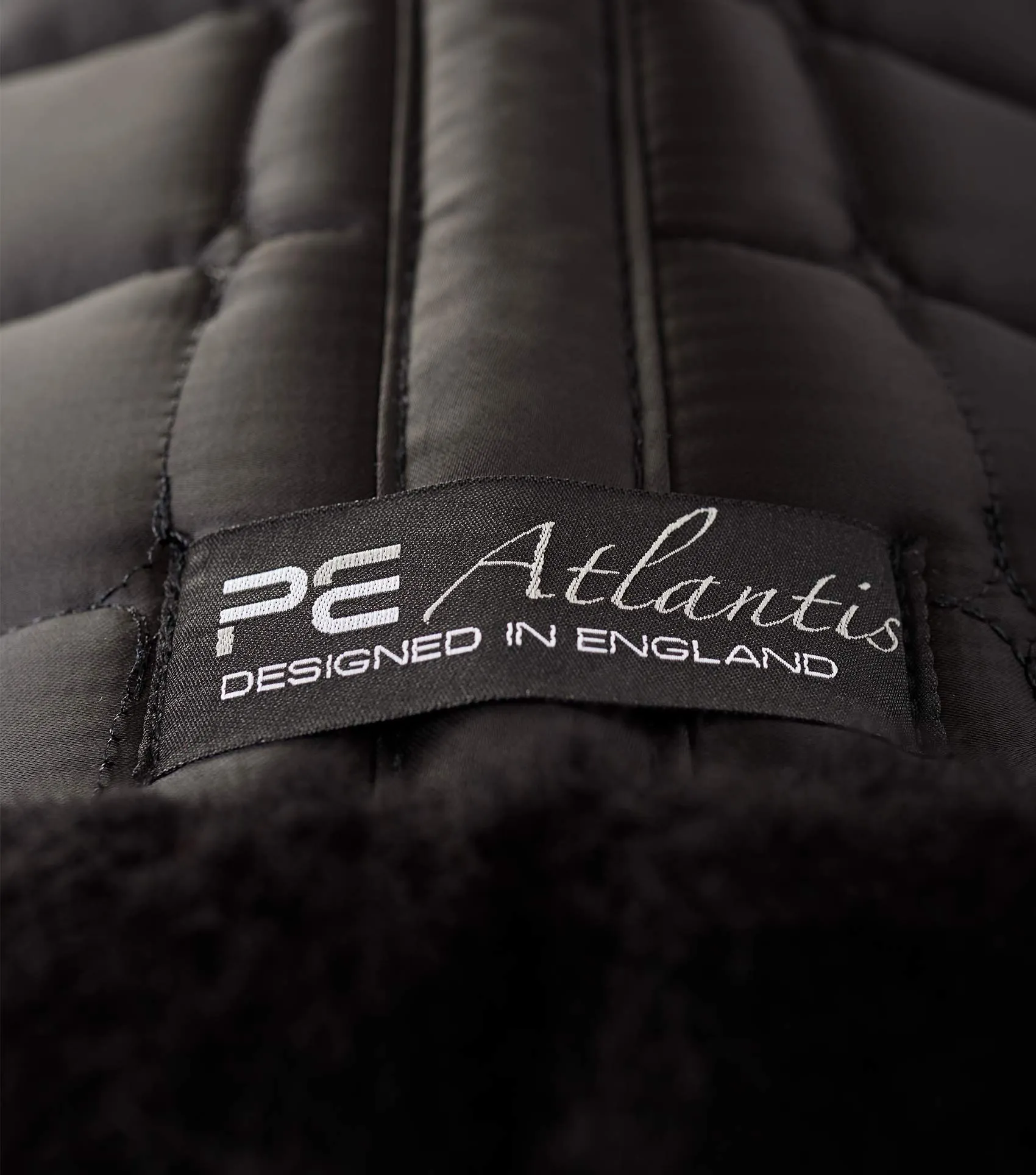Atlantis CC Satin Wool GP/Jump Square Black/Black Wool