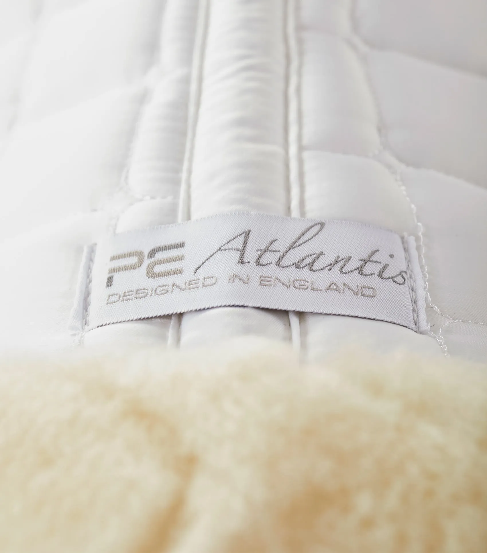 Atlantis CC Satin Wool GP/Jump Square White/Natural Wool