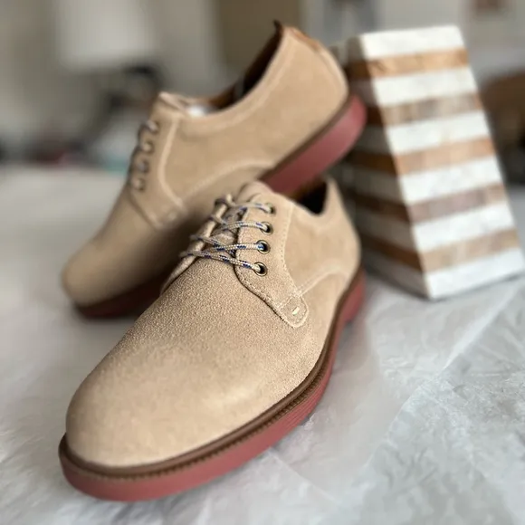BNWT Florsheim Boys Tan Suede Dress Shoes sz 2Y with box Supacush