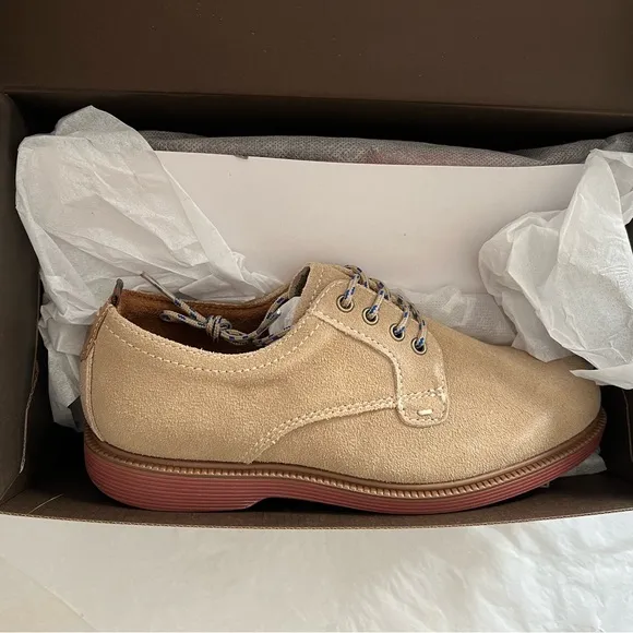 BNWT Florsheim Boys Tan Suede Dress Shoes sz 2Y with box Supacush