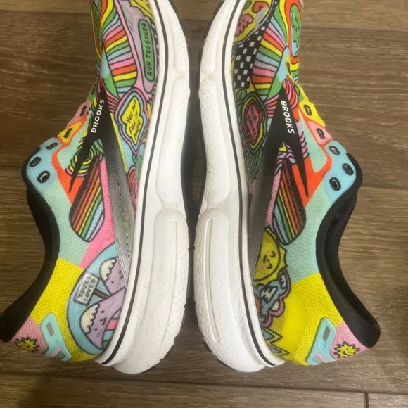 Brooks x Wednesday Holmes Ghost 15 'Run With Pride' Women's Running Shoes Sz11.5