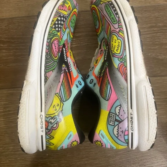 Brooks x Wednesday Holmes Ghost 15 'Run With Pride' Women's Running Shoes Sz11.5