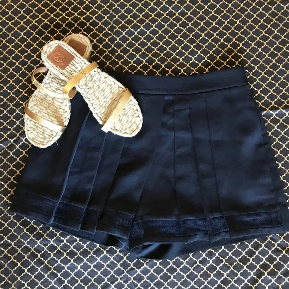 Club Monaco Aren Skort