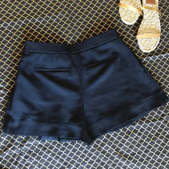 Club Monaco Aren Skort