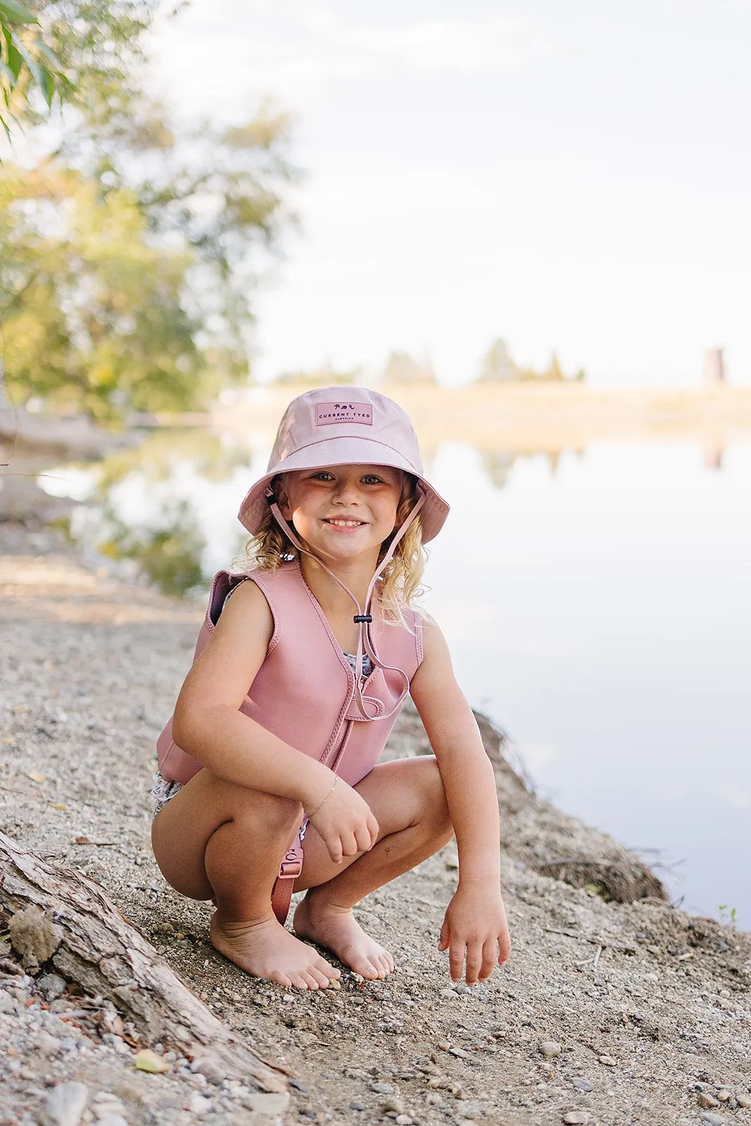 Current Tyed Waterproof Bucket Hats