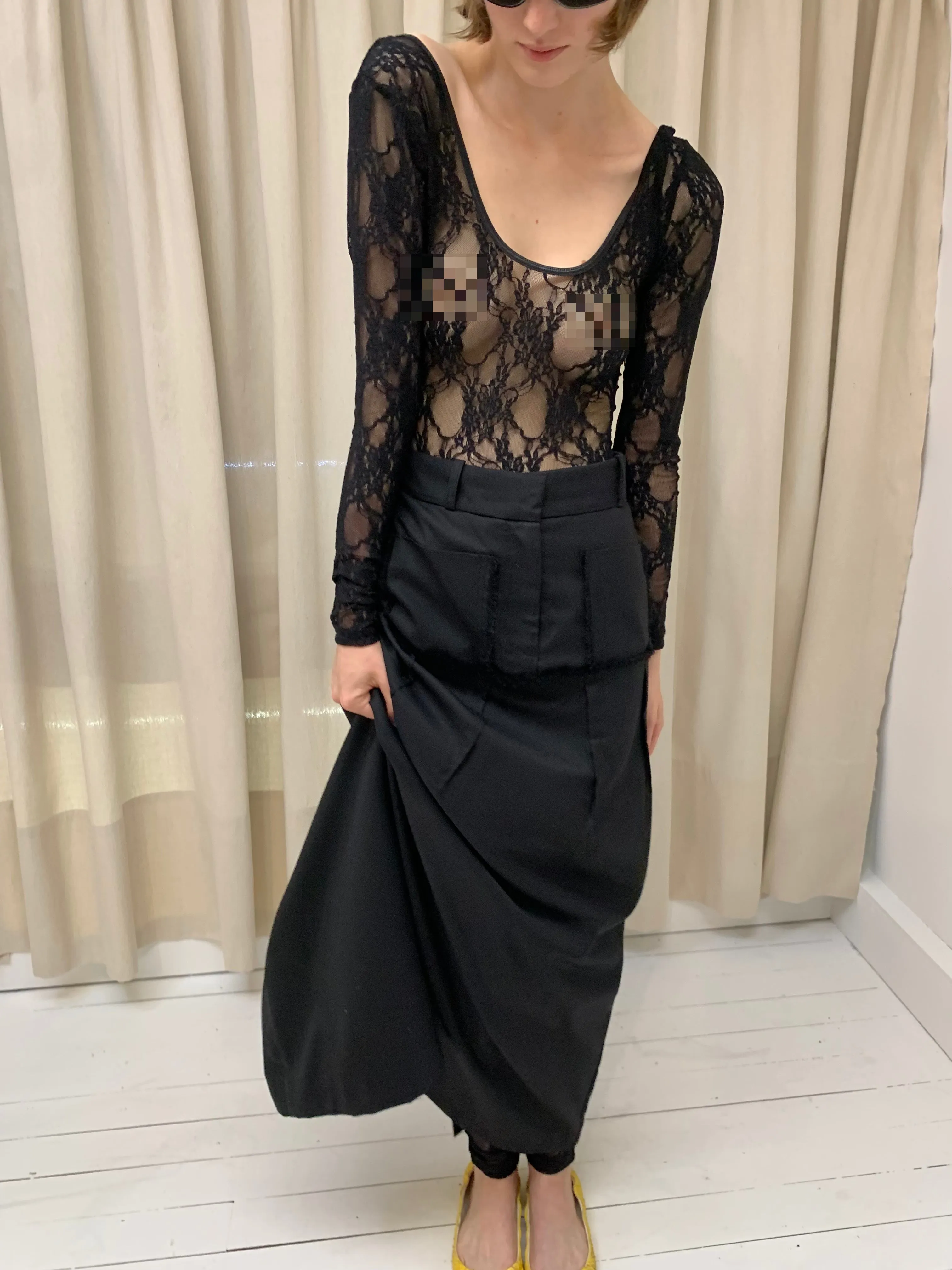 Distressed long skirt, black