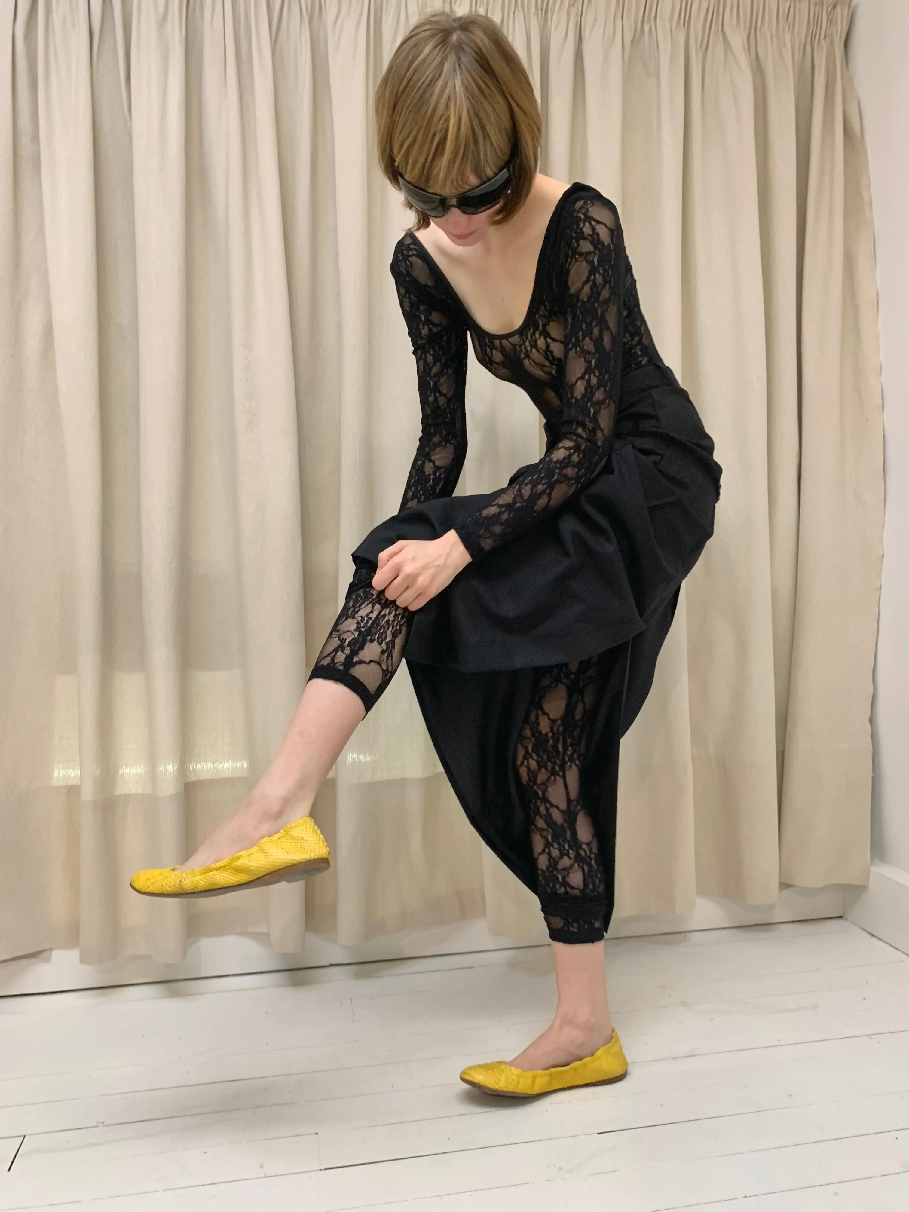 Distressed long skirt, black