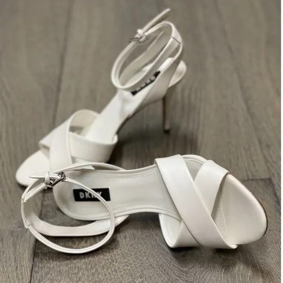 DKNY Ivy White Leather Open Toe Ankle Strap Sandal