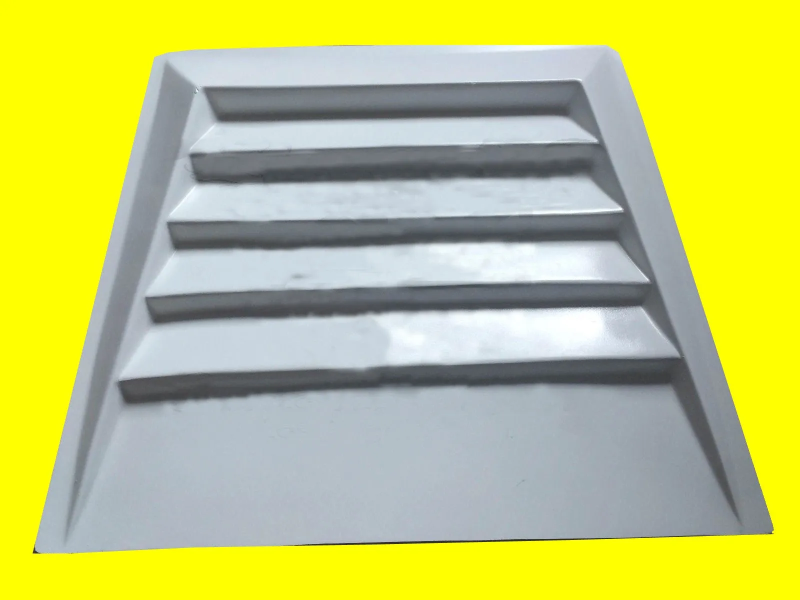 Dmax Style Hood Vent (Universal)