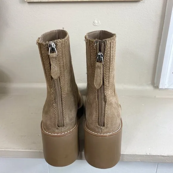 Dolce Vita Suede Lug Sole Heel Boots in Mushroom Size 6.5