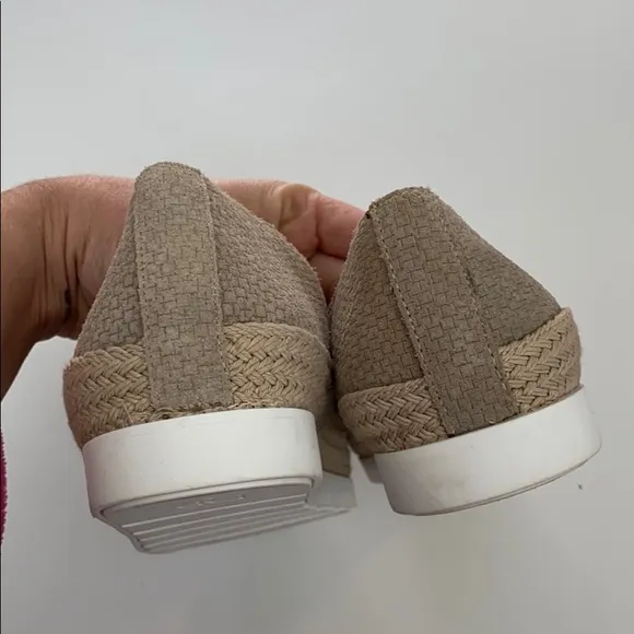 Donald j Pliner partner slip on shoes