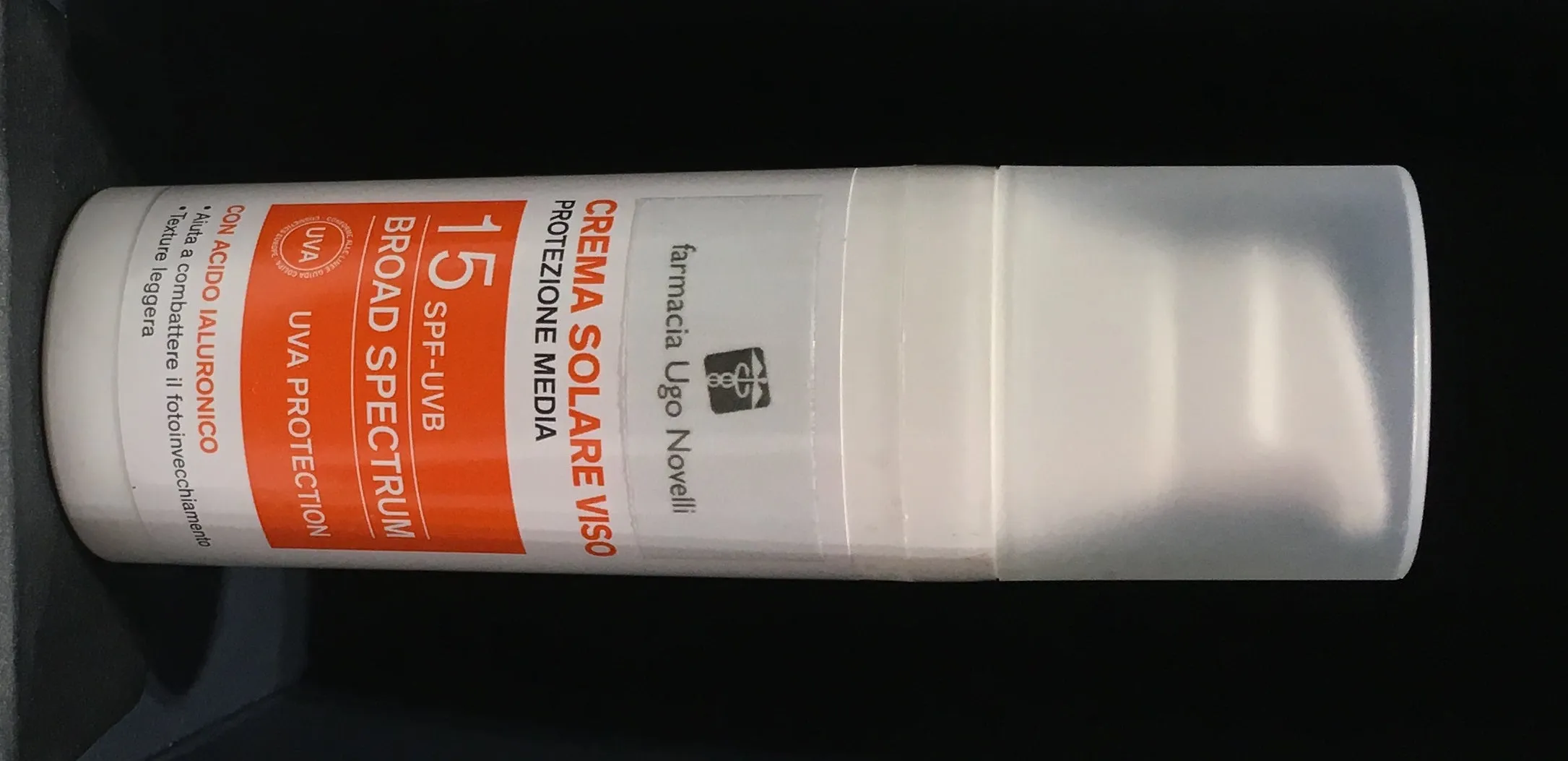 Farmacia Ugo Novelli crema solare viso protezione media 15 ( 50ml)