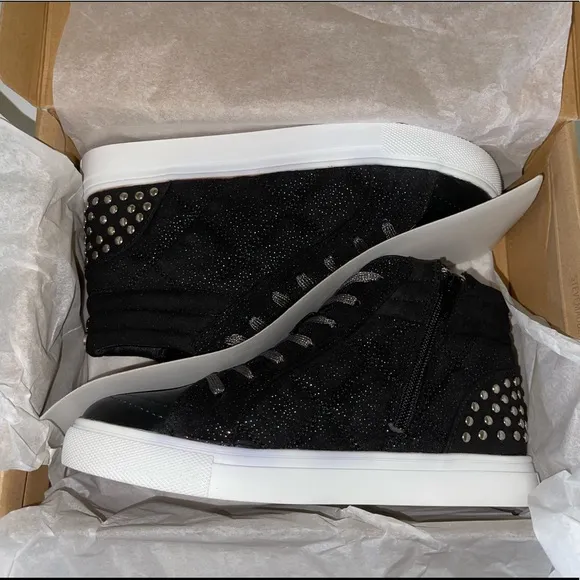 Girls' J-Quilted Studded Sneakers Black (youth)