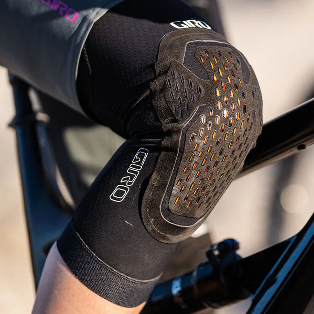 Giro Loam Knee Sleeve Pads