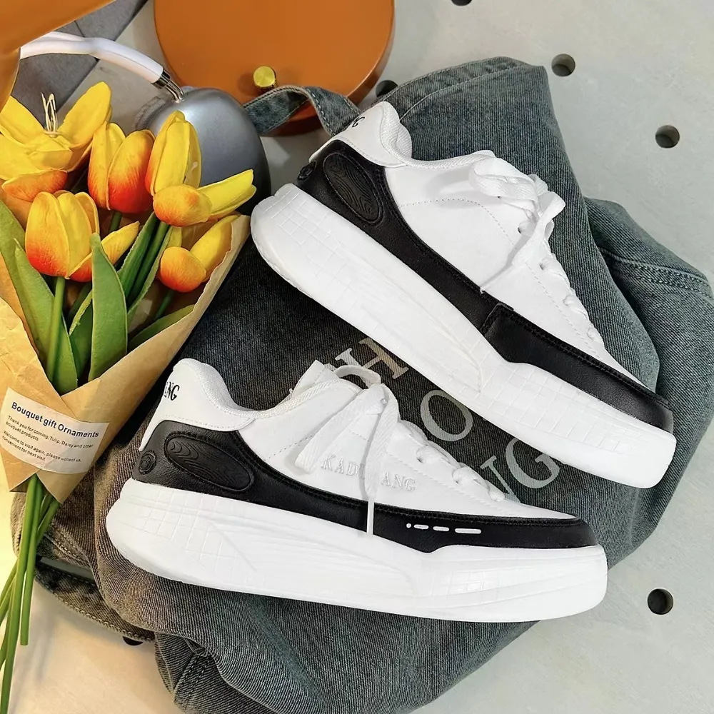 “Grid High Street” Shoes