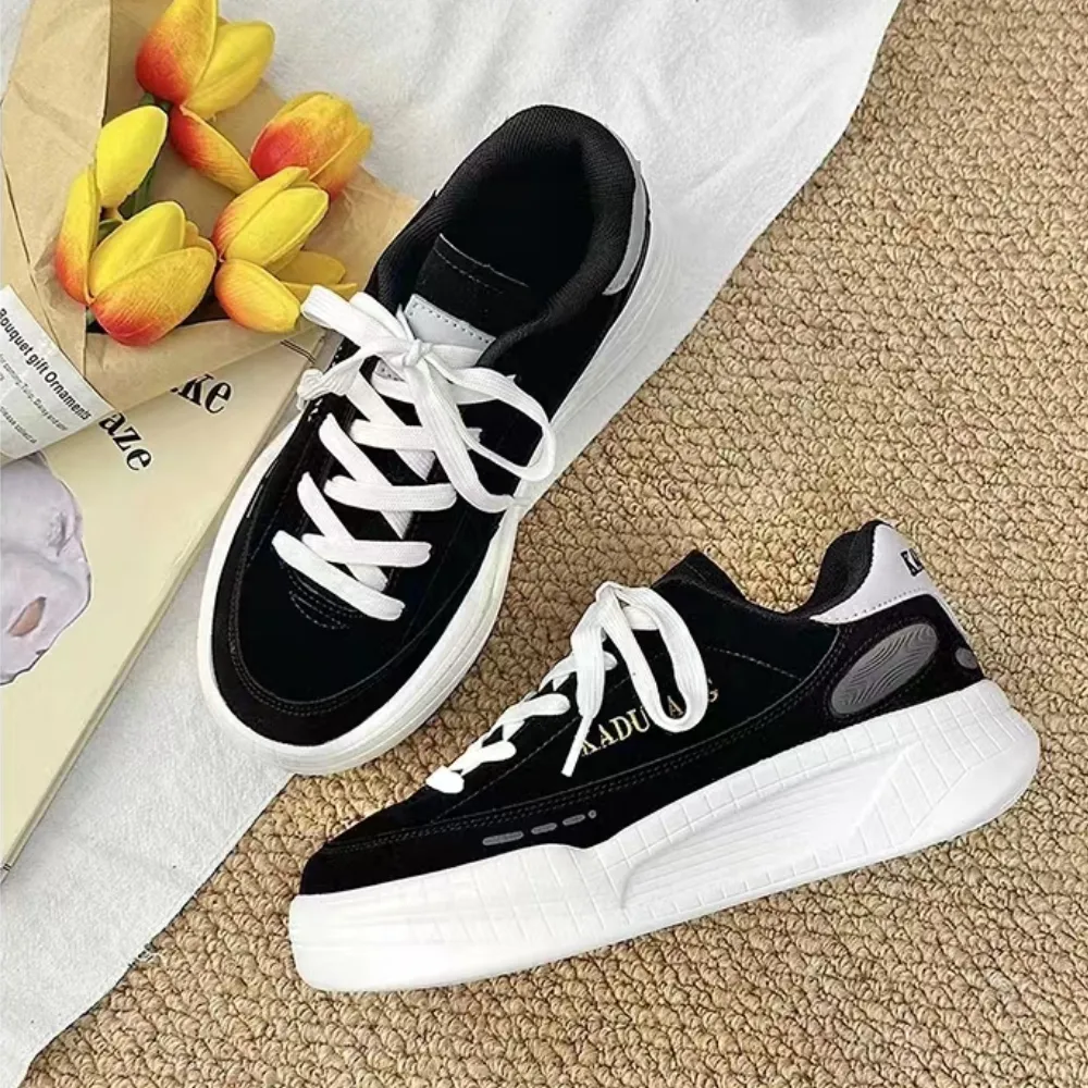 “Grid High Street” Shoes