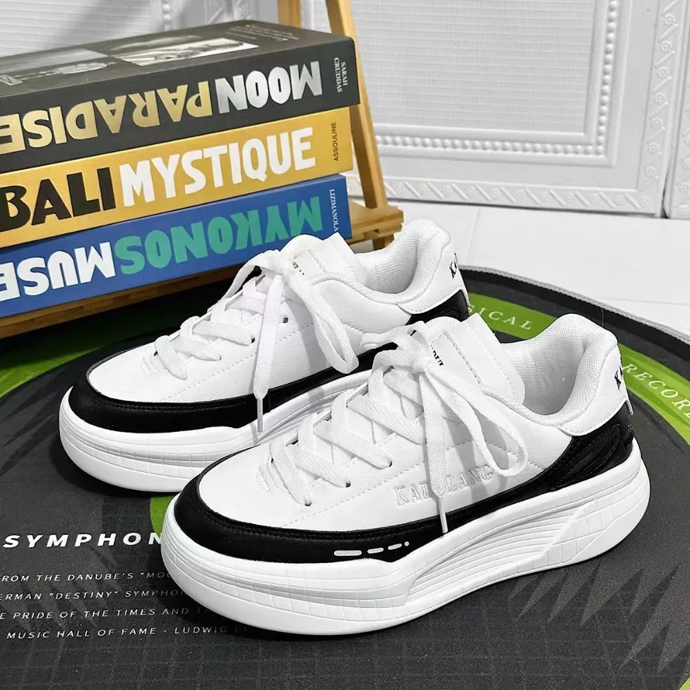 “Grid High Street” Shoes