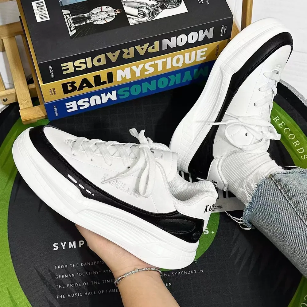 “Grid High Street” Shoes