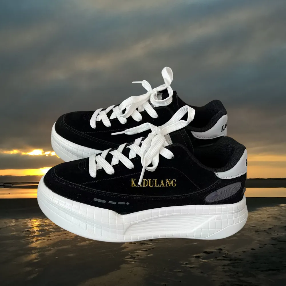 “Grid High Street” Shoes