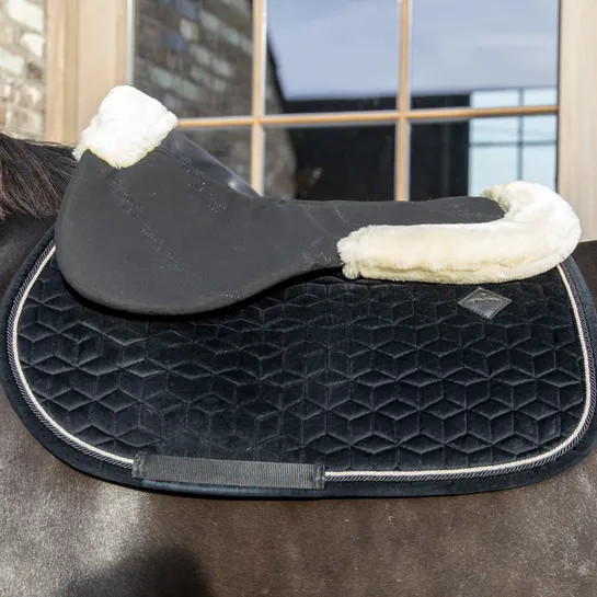 Impact Equalizer Sheepskin Half Pad 10mm - Black