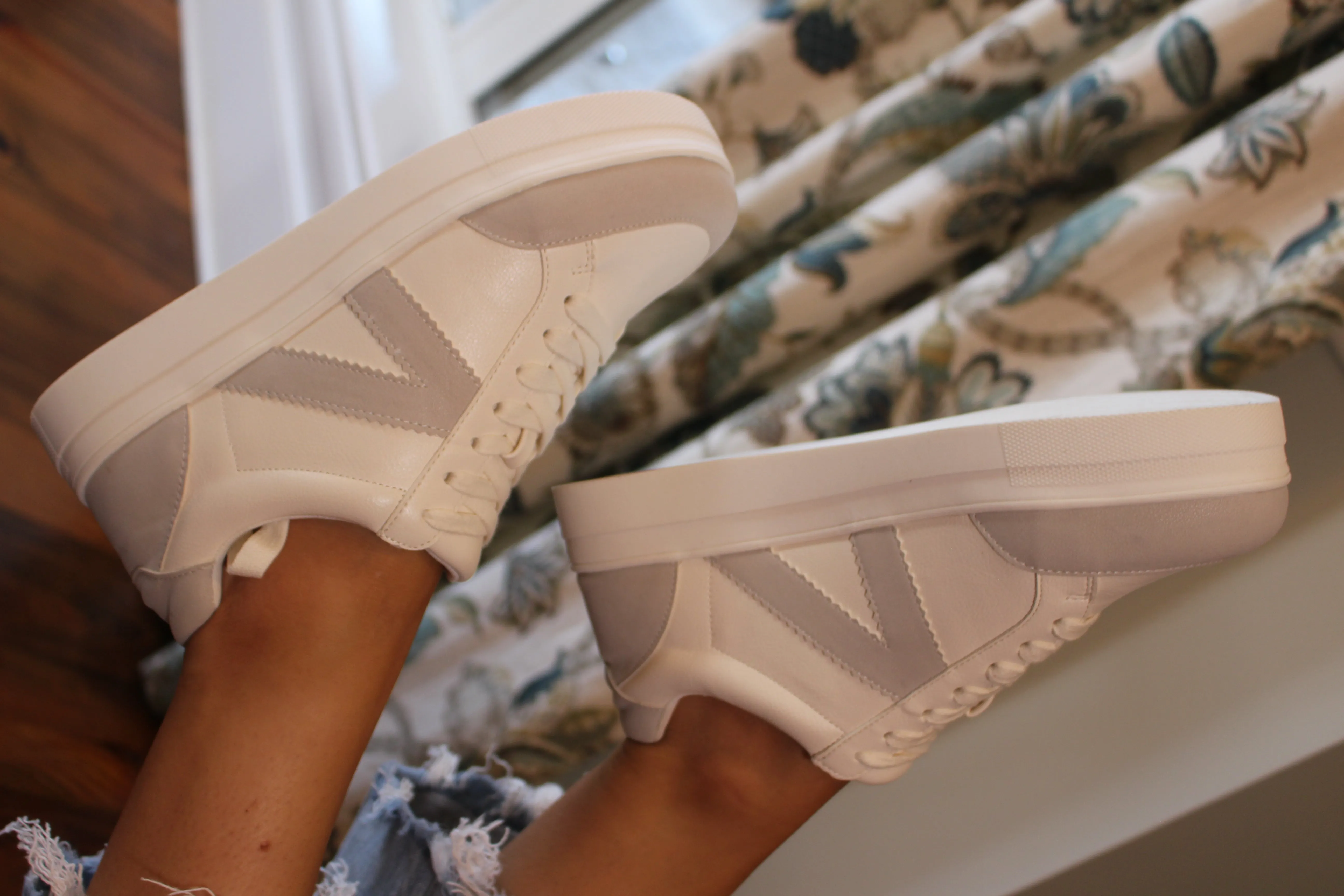 Indie Sneakers