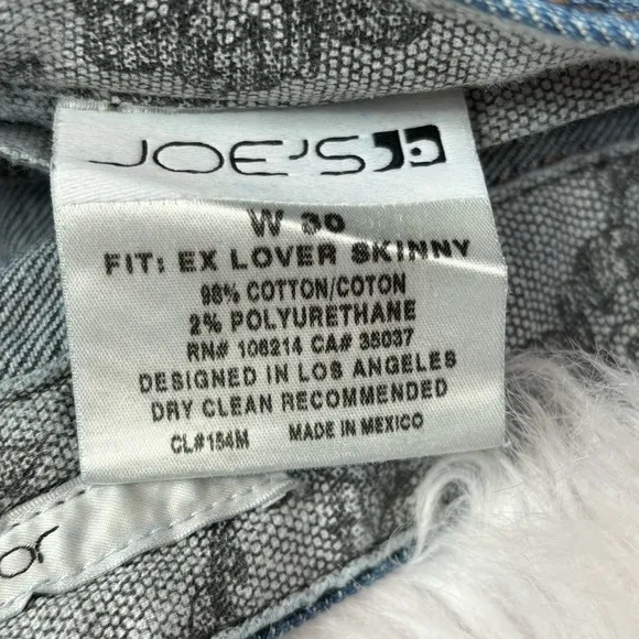 Joe’s Jeans Denim “Ex-Lover Skinny” Shorts Cuffed Size 30 Mid Rise Studded EUC