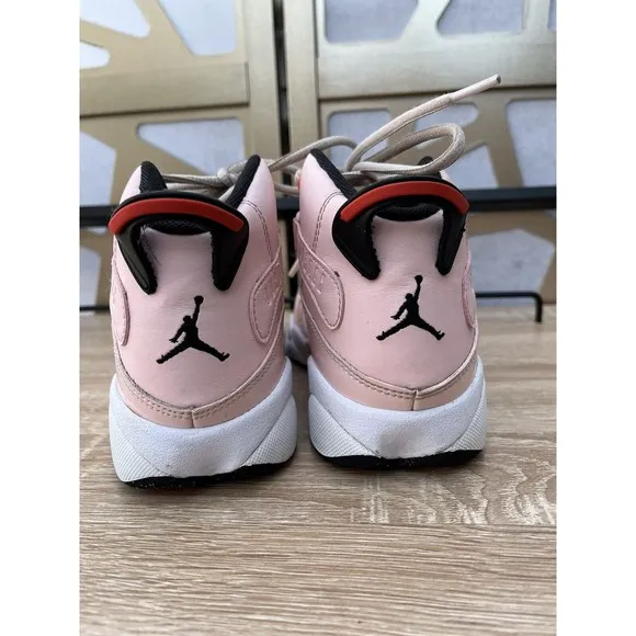 JORDAN  “6 RINGS ATMOSPHERE “ PRESCHOOL LIFESTYLE SHOES sz 2.5 y big girls Pink
