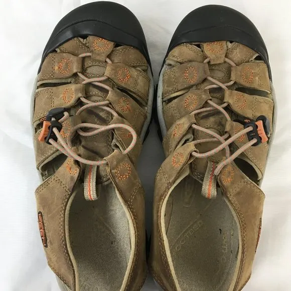 Keen Mens Brown and Black New Port Water Sandal Size 9 GOOD Condition