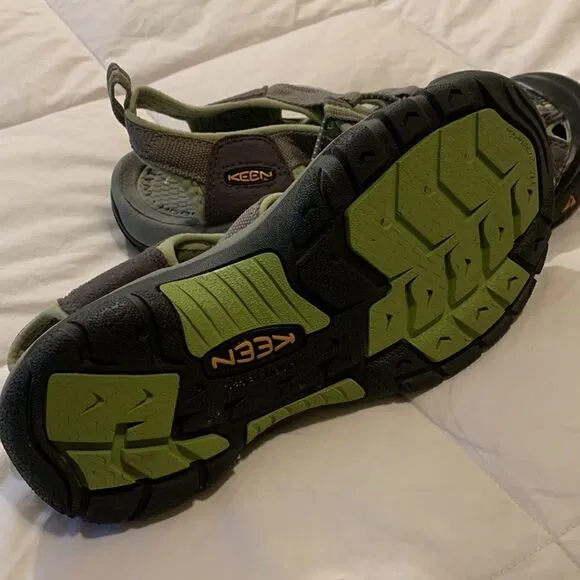 KEEN sandal, size 7.5 ladies, like new condition