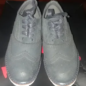Kenneth Cole