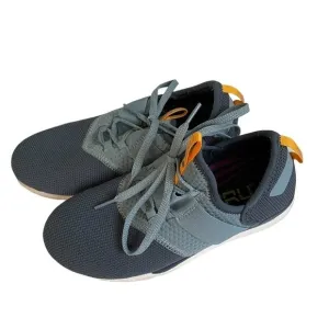 KURU Women's Pivot Sneaker