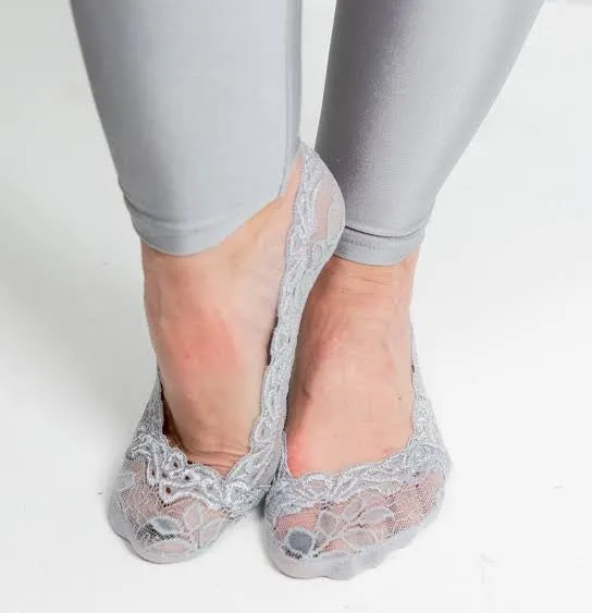 Lace Sockette Triple
