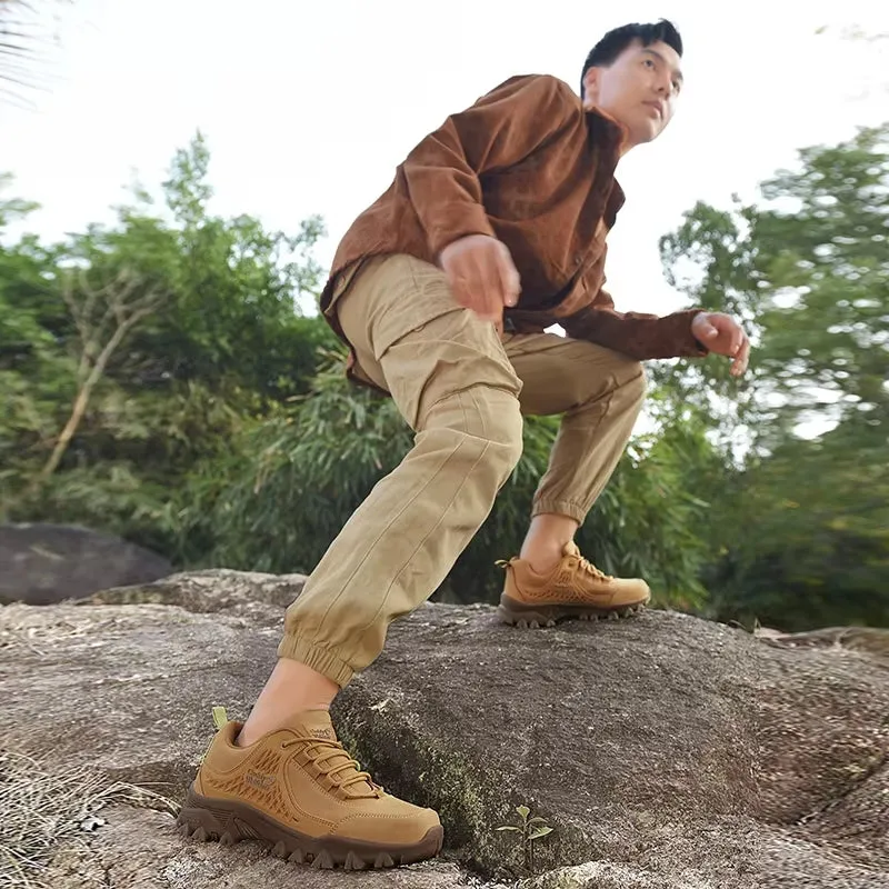 Leather Hiking Anti-Slip Casual Shoes For Men