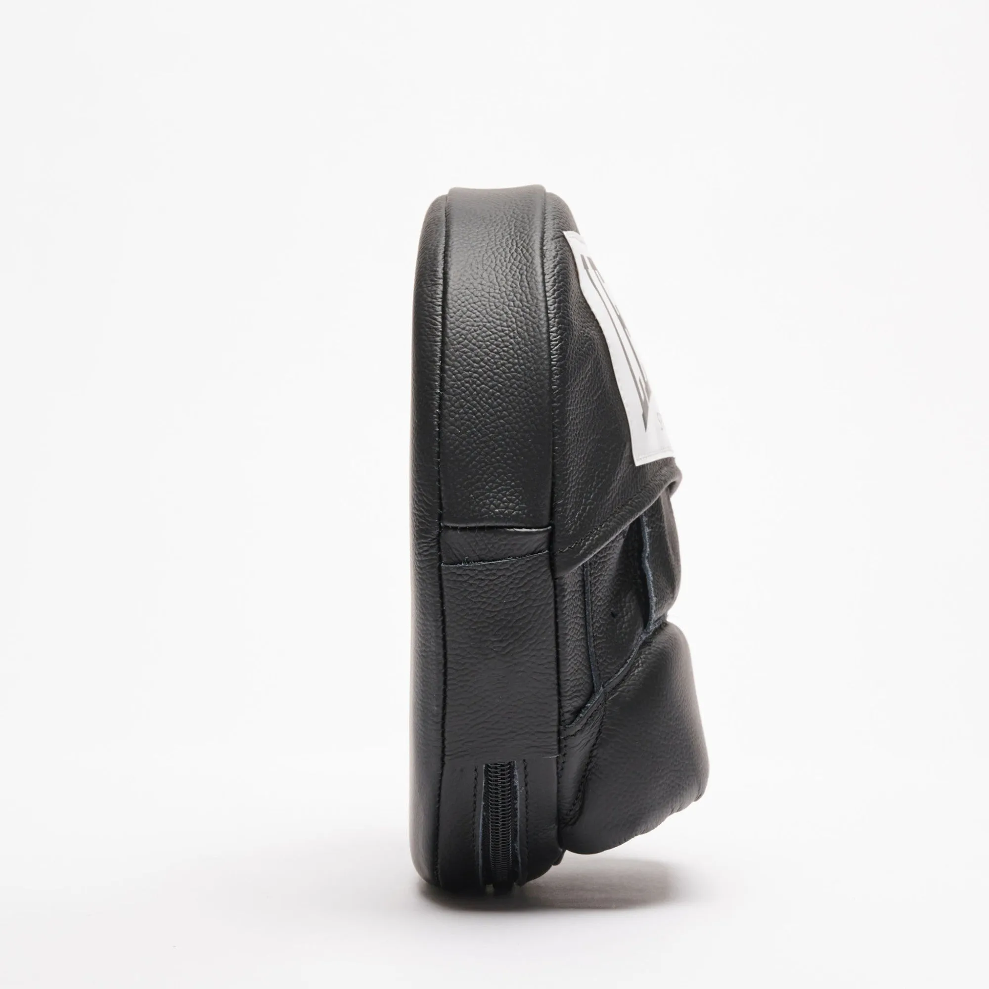 LEONE SENECA CLASSICO AIR ANTI-SHOCK PUNCH MITTS -BLACK