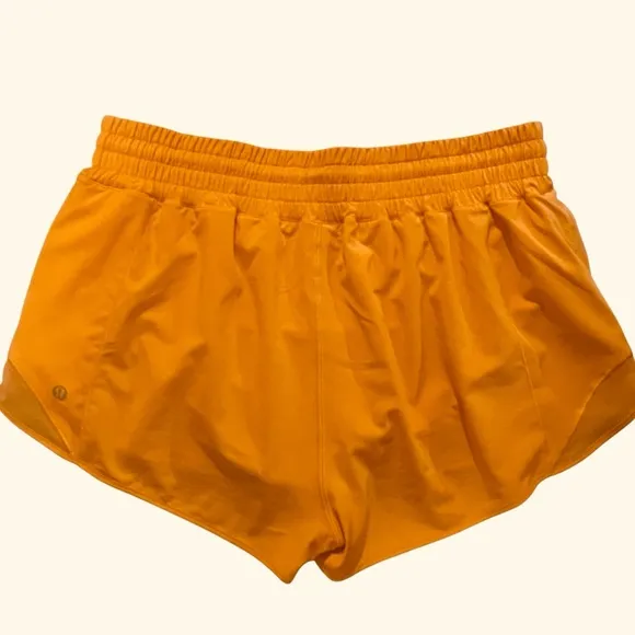 LULULEMON Hotty Hot High Rise Lined 2.5” Short