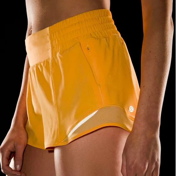 LULULEMON Hotty Hot High Rise Lined 2.5” Short