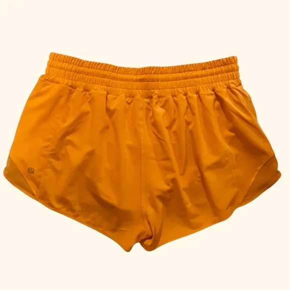 LULULEMON Hotty Hot High Rise Lined 2.5” Short