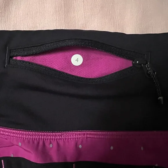Lululemon like new Run Time Shorts Reflective Night Fall Ultra Violet Silver