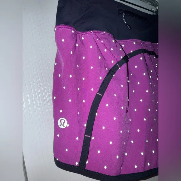 Lululemon like new Run Time Shorts Reflective Night Fall Ultra Violet Silver