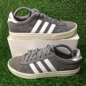 Mens' Adidas suede tennis shoes size 8