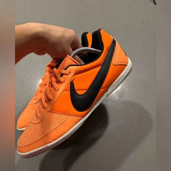 Men’s Orange Nike Davinho Futsal Indoor Soccer Shoes Cleats Size 13 Rare