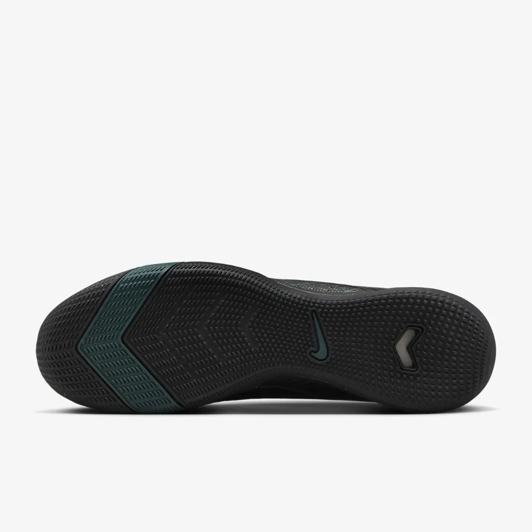 Mercurial Vapor 16 Academy IC Soccer Shoes