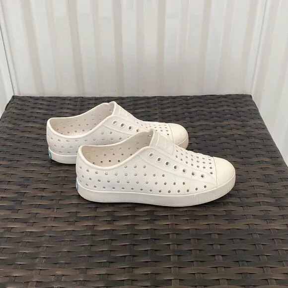 Native Jeffersons shoes junior size 3