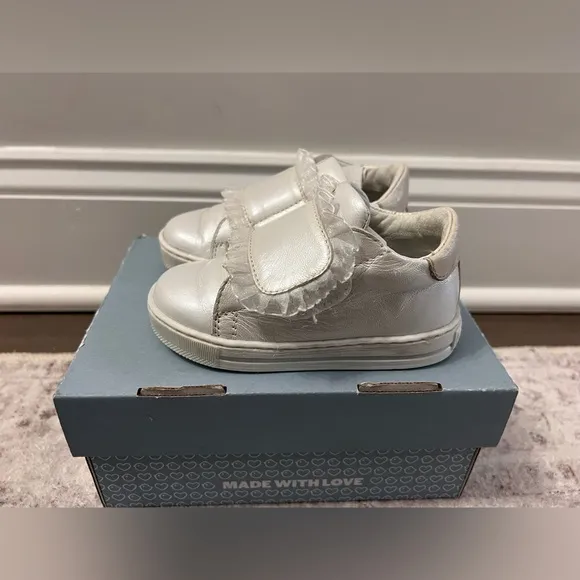 Naturino Falcotta Suva Ruffle Metallic Leather Sneakers size 6 22